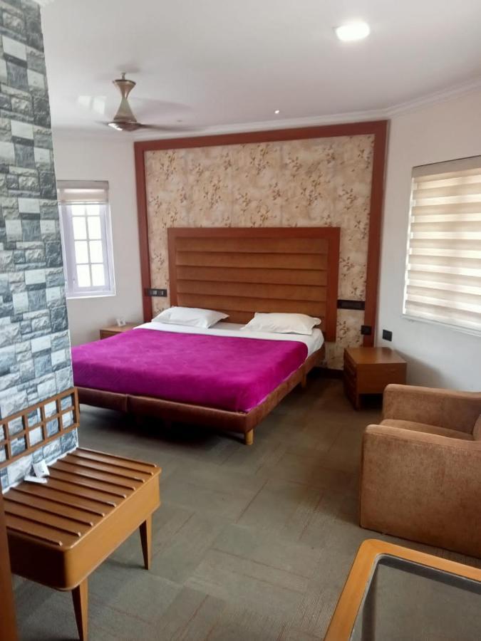 La Gabriell Beach Inn Calangute Extérieur photo